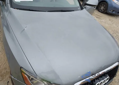 2010 Audi Q5 3.2 Premium z USA, uszkodzony, nr VIN WA1LKAFP7AA094983